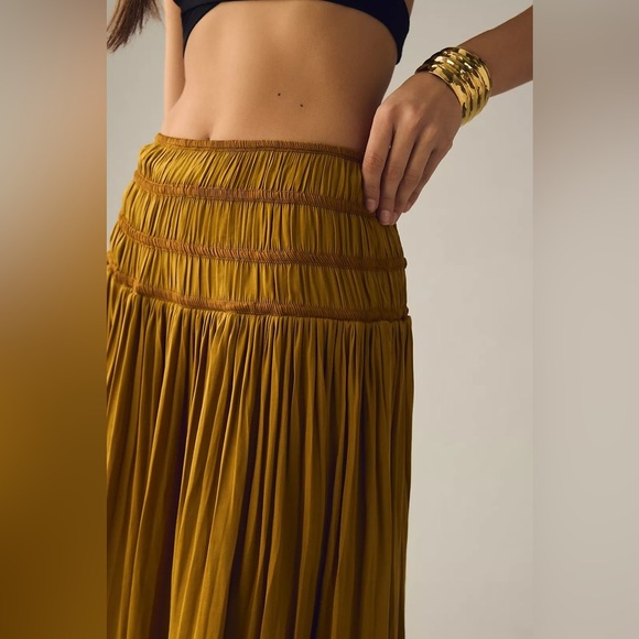 Anthropologie Tiered A-Line midi Skirt Large bronze gold New NWT pull on satin - Picture 4 of 12